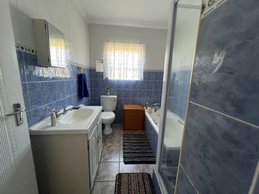 2 Bedroom Property for Sale in Kamma Ridge Eastern Cape